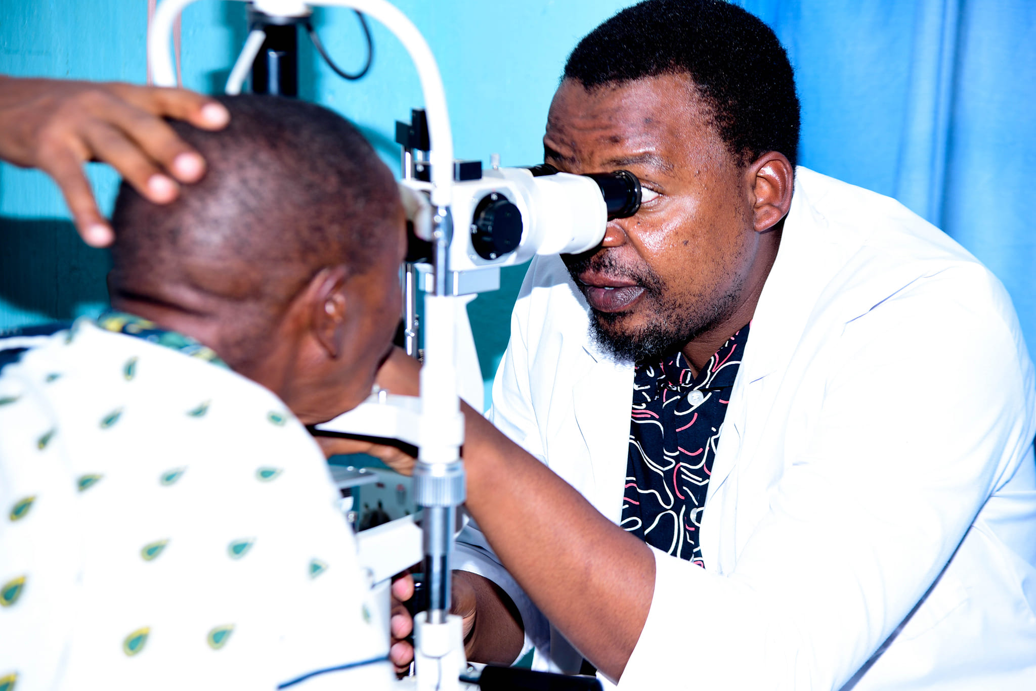 Eye examination and diagnostics