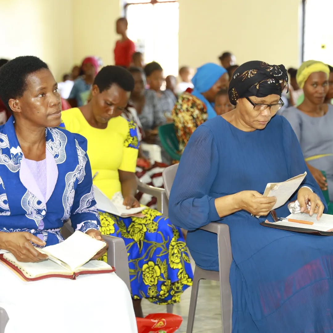 Members listening attentively in a Bible class