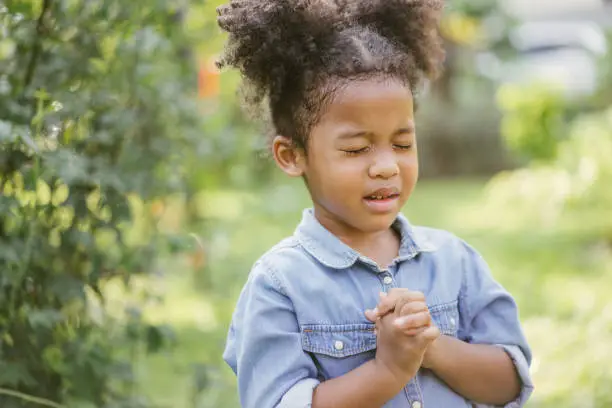Child praying